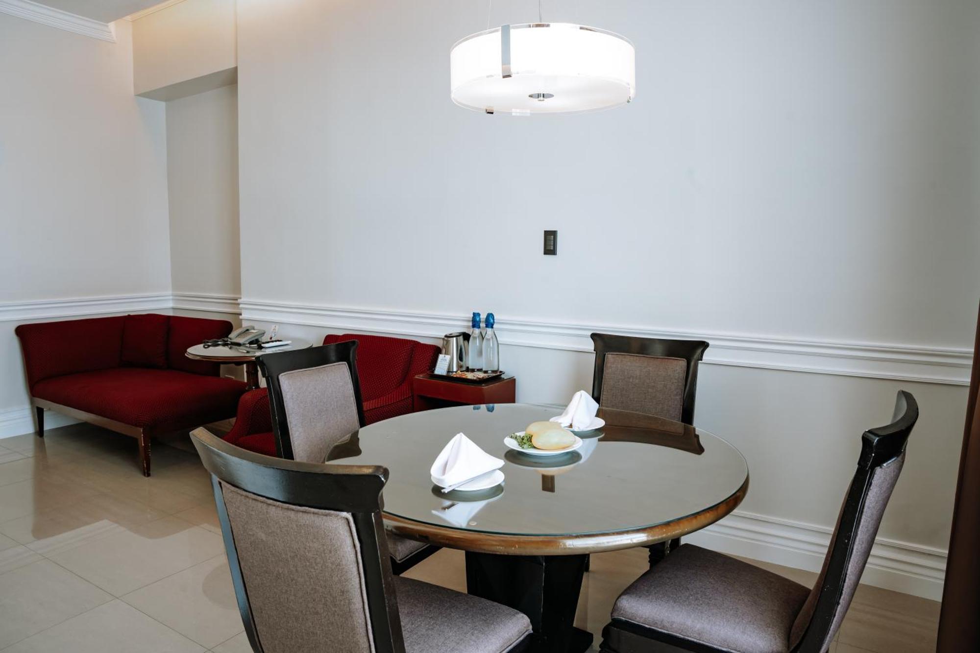 Hotel Metrocentre 3*