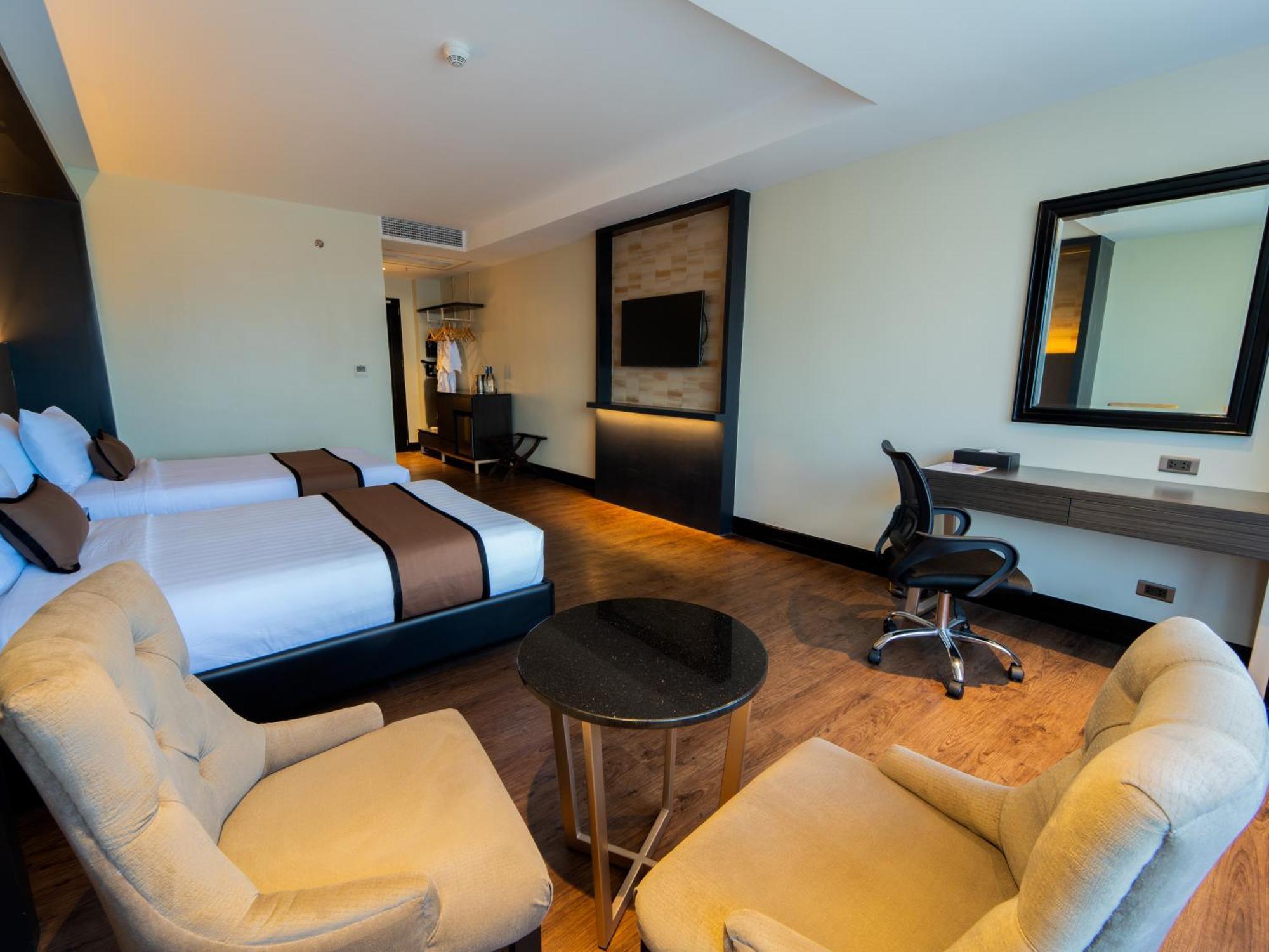 Metrocentre 3*