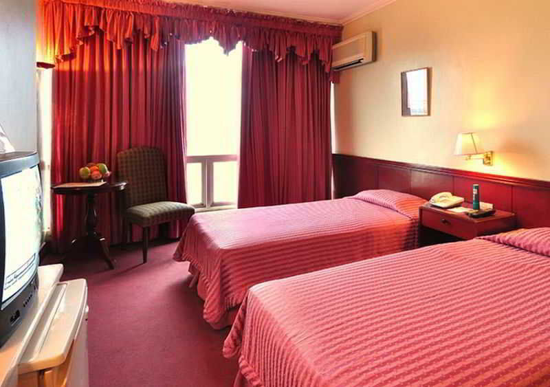 Metrocentre 3*