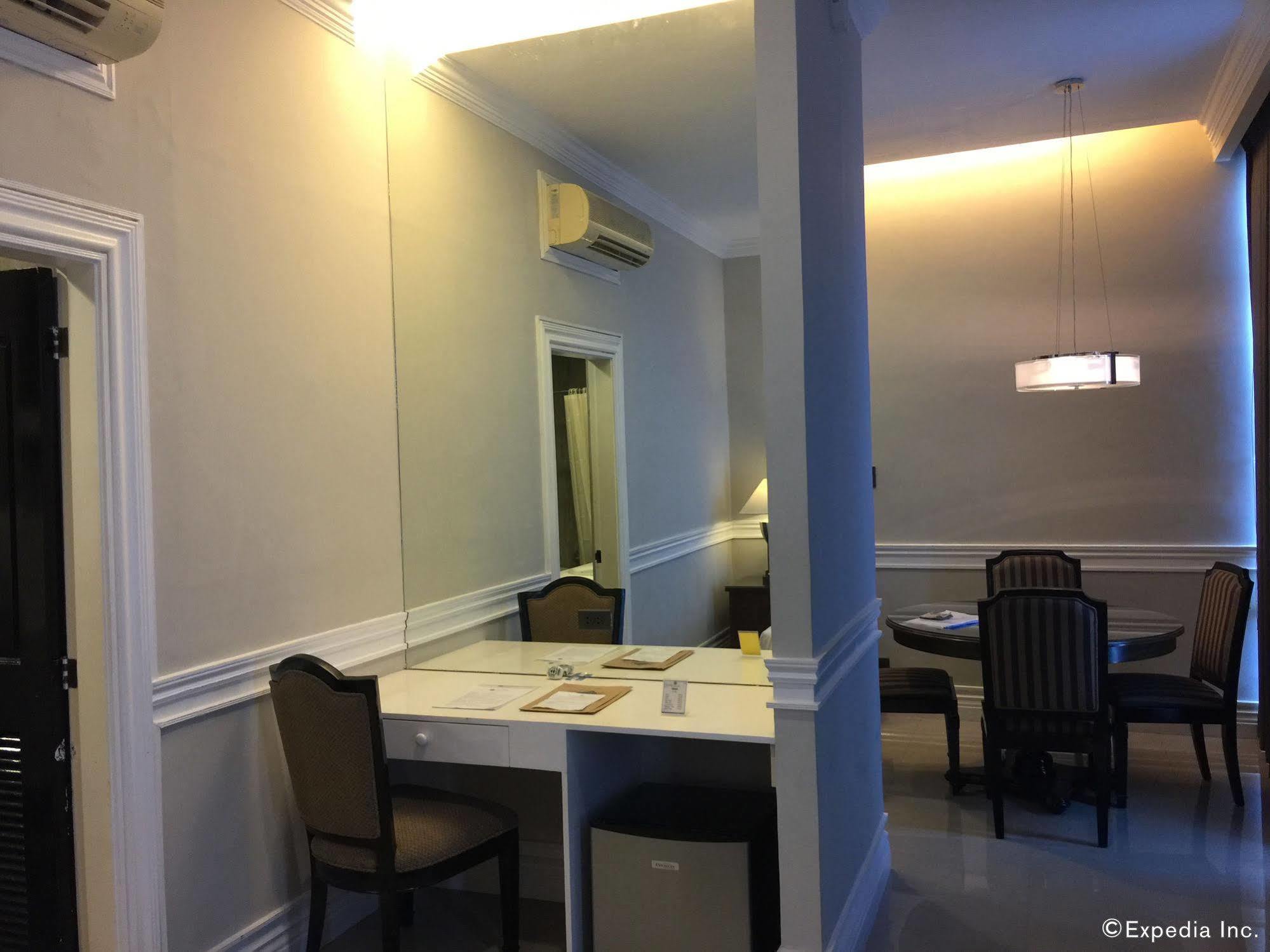 Hotel Metrocentre Tagbilaran City