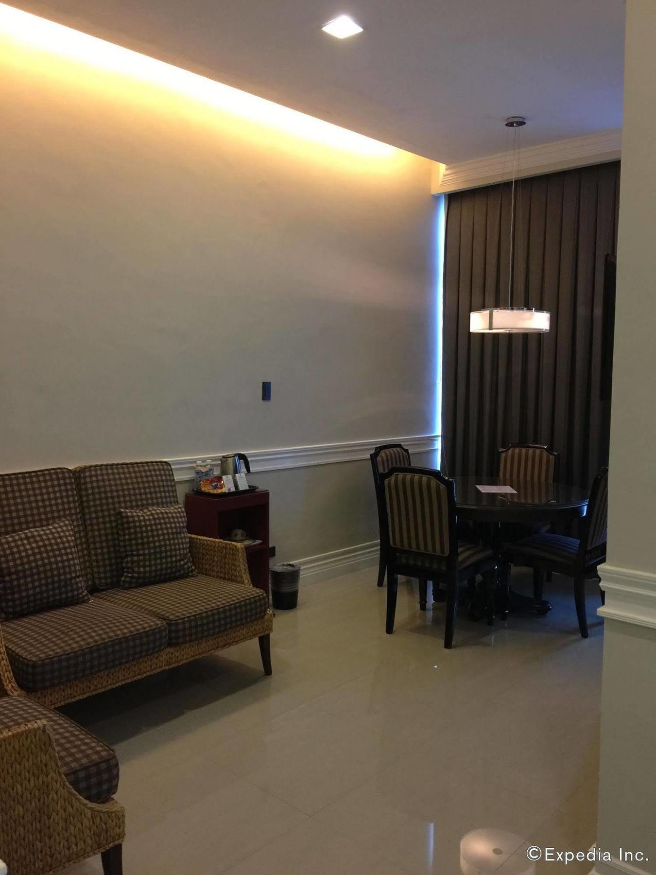 Metrocentre Tagbilaran City